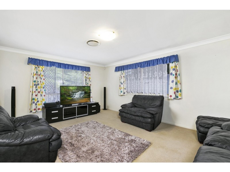 3 Lillywood Circuit, Molendinar QLD 4214