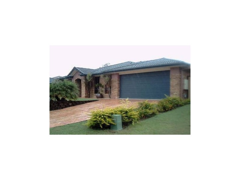 64 Coachwood Drive, Molendinar QLD 4214