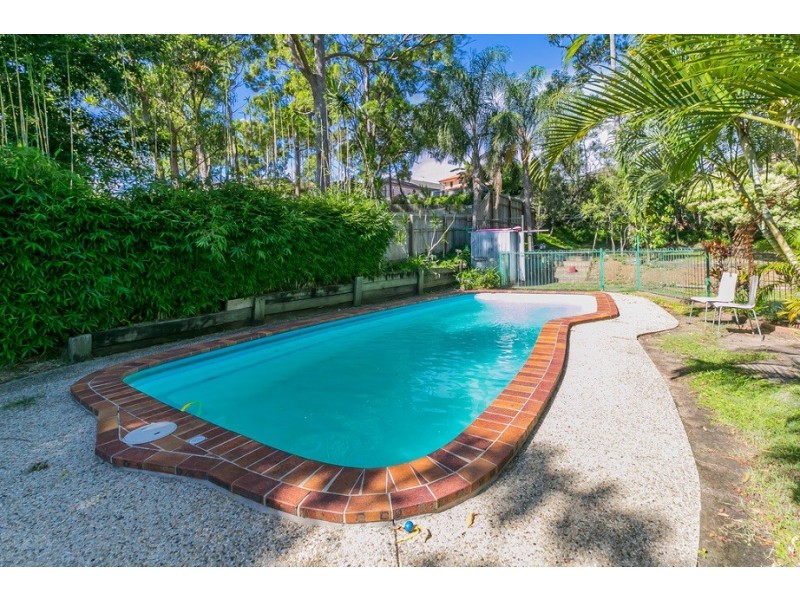 51 Macquarie Avenue, Molendinar QLD 4214