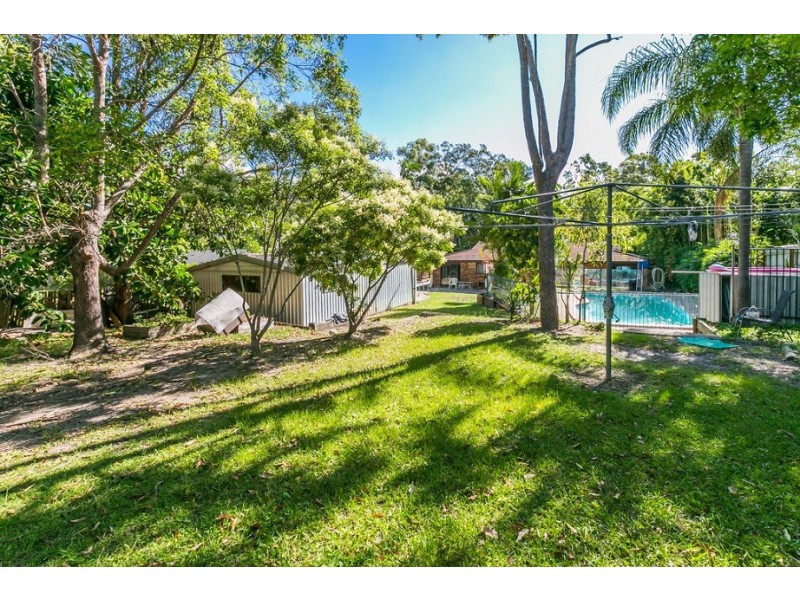 51 Macquarie Avenue, Molendinar QLD 4214