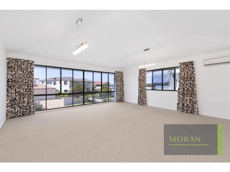 9 Viewridge Way, Molendinar QLD 4214