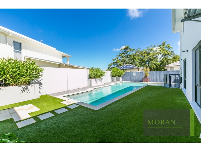 9 Viewridge Way, Molendinar QLD 4214