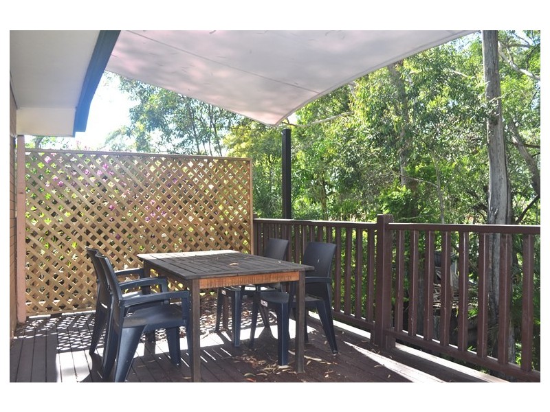 20 Golden Crescent, Southport QLD 4215