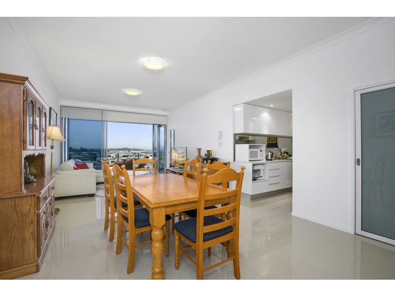 406/15 Compass Drive, Biggera Waters QLD 4216