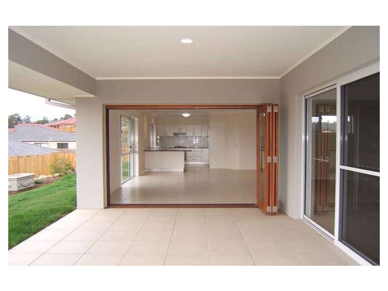 26 Bluetail Crescent, Upper Coomera QLD 4209