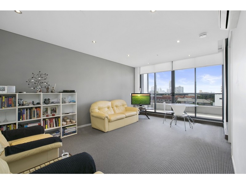 1012/2 Aqua Street, Southport QLD 4215