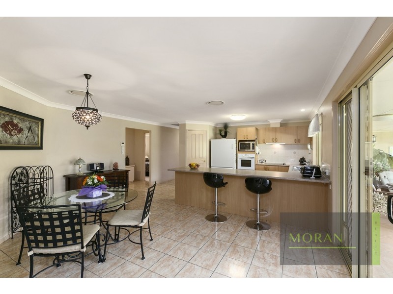 37 Sugargum Court, Molendinar QLD 4214