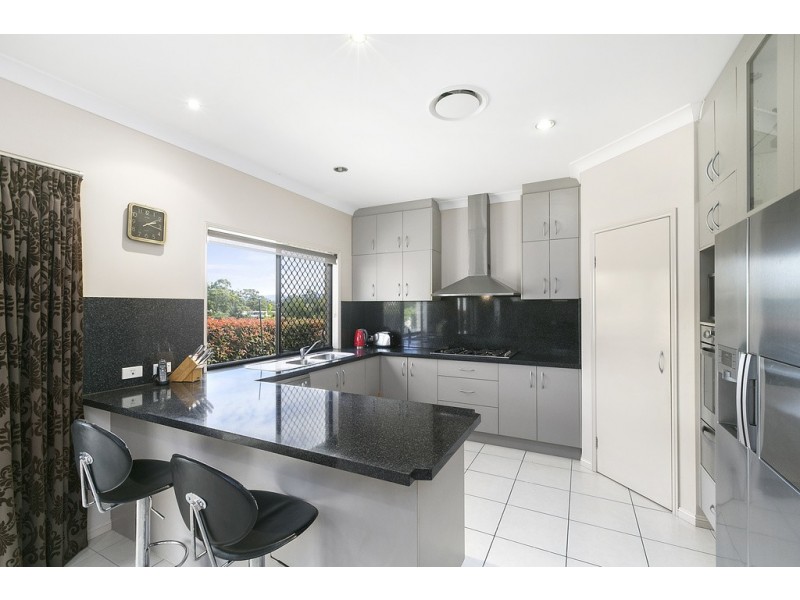 22 Stringybark Drive, Molendinar QLD 4214