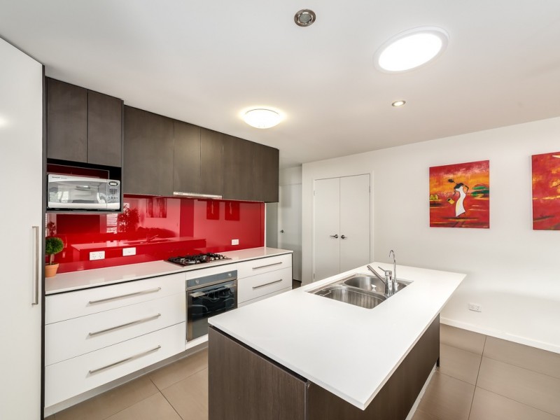 7 Riverwood Drive, Ashmore QLD 4214