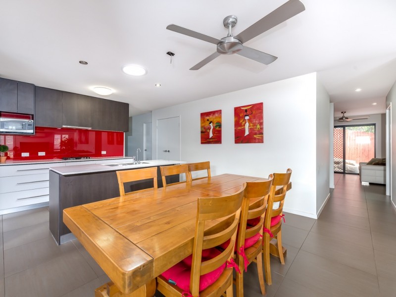 7 Riverwood Drive, Ashmore QLD 4214