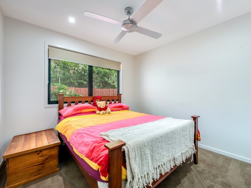 7 Riverwood Drive, Ashmore QLD 4214
