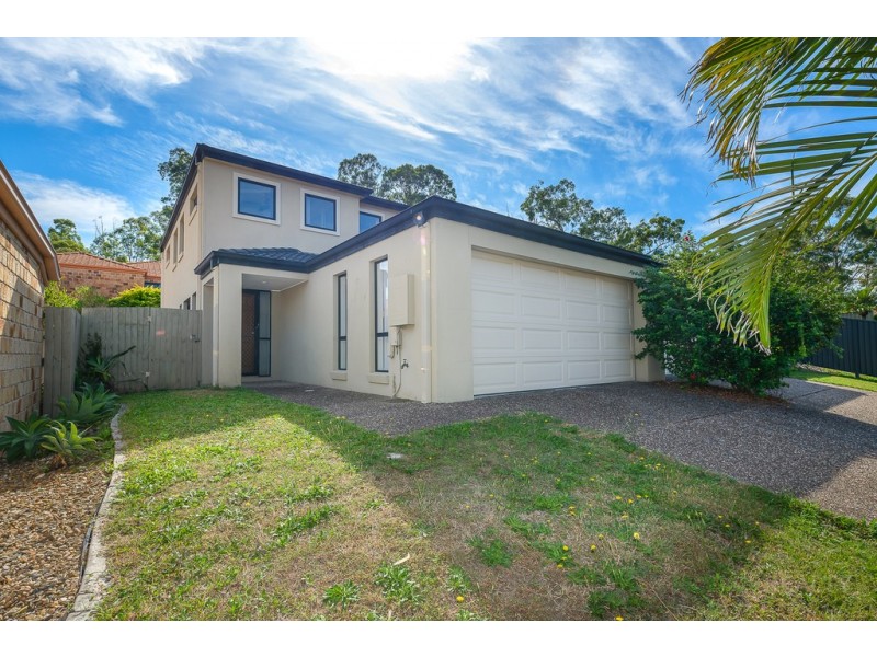 1/4 Jayden Place, Molendinar QLD 4214