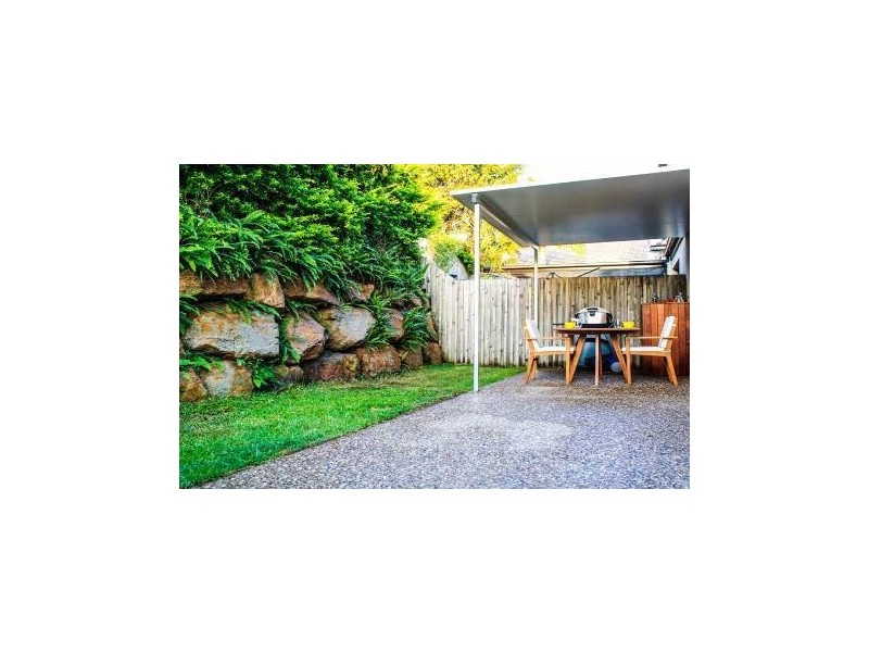 1/4 Jayden Place, Molendinar QLD 4214