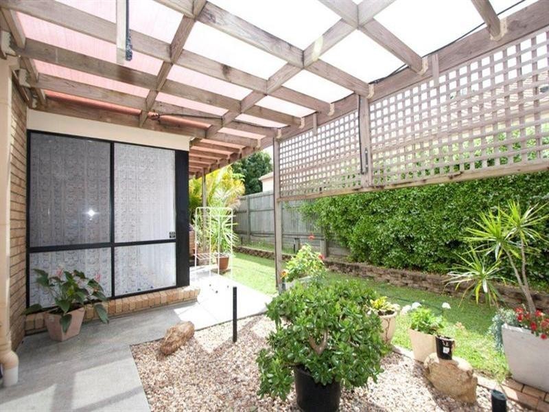 22 Dellwood Cct, Molendinar QLD 4214