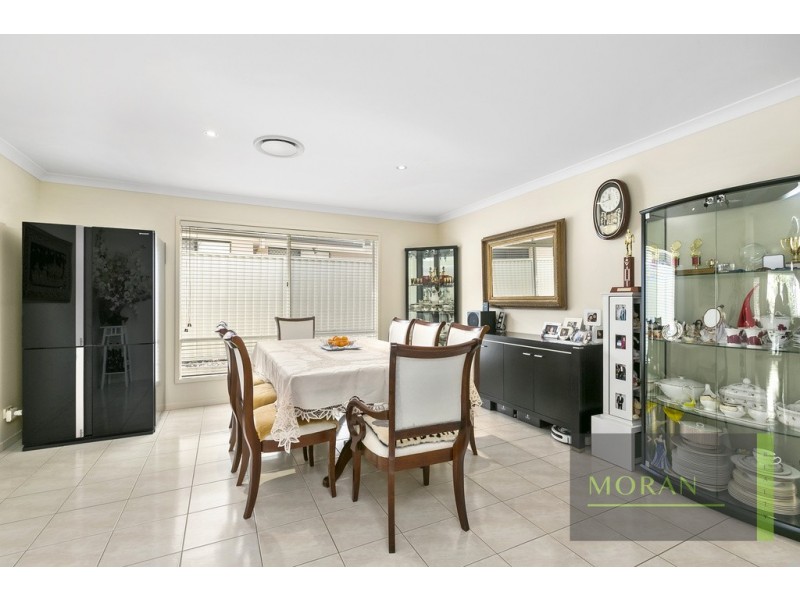 50 Highcrest Circuit, Molendinar QLD 4214