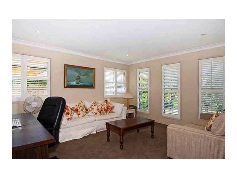 25 Sugargum Court, Molendinar QLD 4214