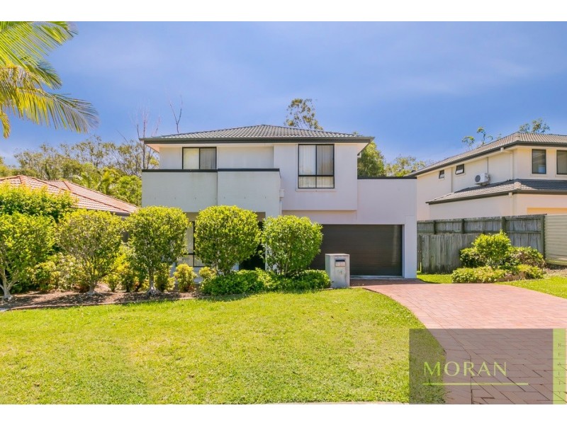 14 Lockwood Place, Molendinar QLD 4214