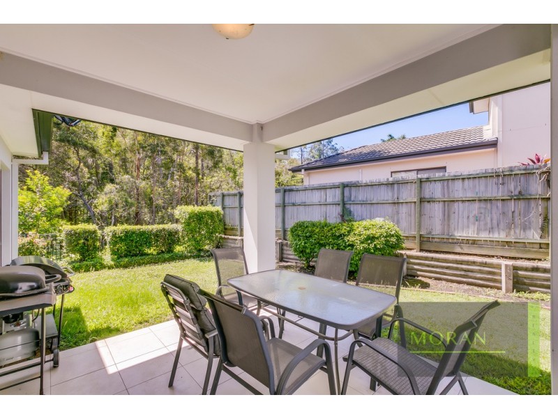 14 Lockwood Place, Molendinar QLD 4214