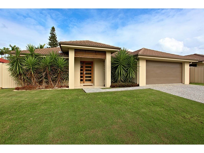10 Stringybark Drive, Molendinar QLD 4214