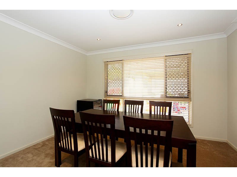 10 Stringybark Drive, Molendinar QLD 4214