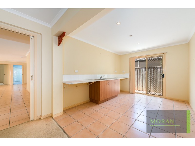 42 Dellwood Circuit, Molendinar QLD 4214