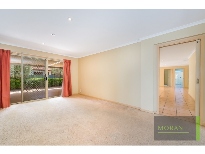 42 Dellwood Circuit, Molendinar QLD 4214