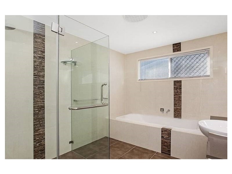 12 Panache Street, Molendinar QLD 4214