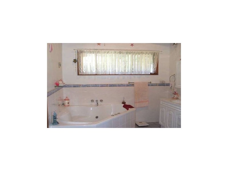 23 Macquarie Ave, Molendinar QLD 4214