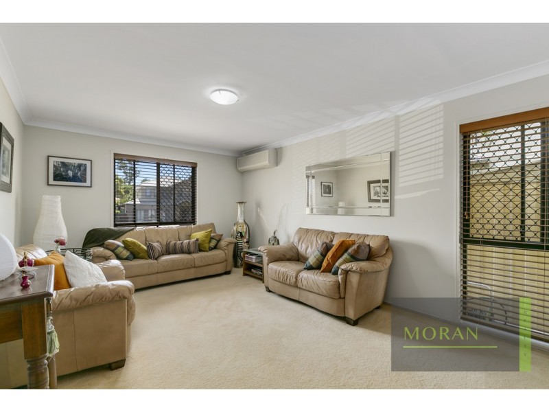 15 Rimu Place, Molendinar QLD 4214