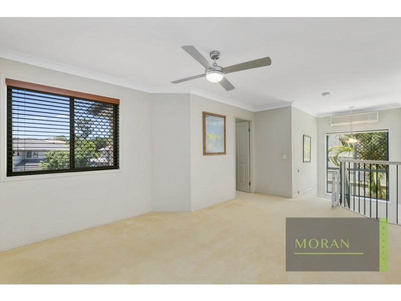 15 Rimu Place, Molendinar QLD 4214