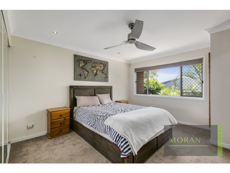 40 Zoeller Drive, Parkwood QLD 4214