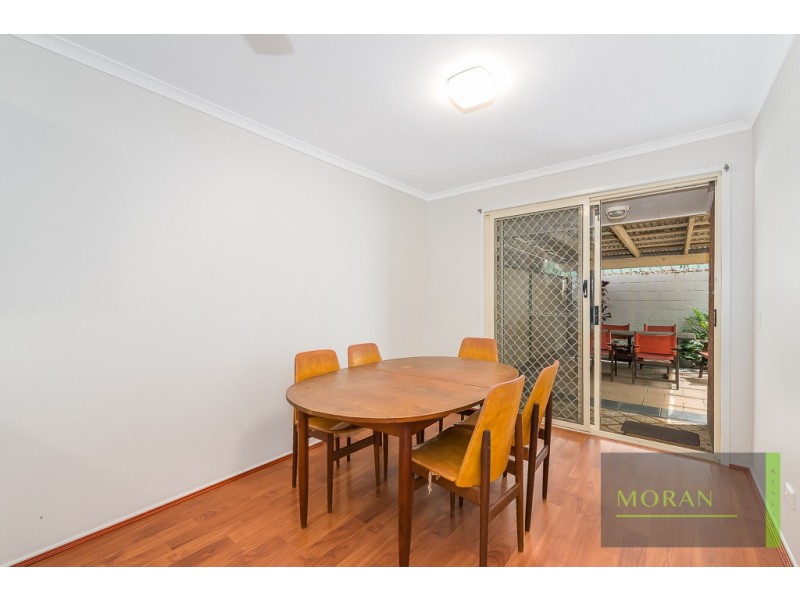 1/11 Orkney  Place, Labrador QLD 4215