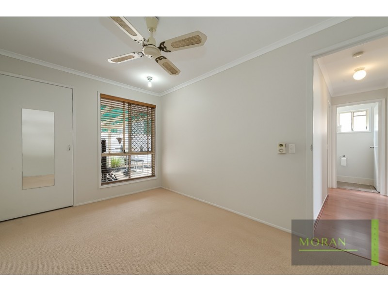 1/11 Orkney  Place, Labrador QLD 4215