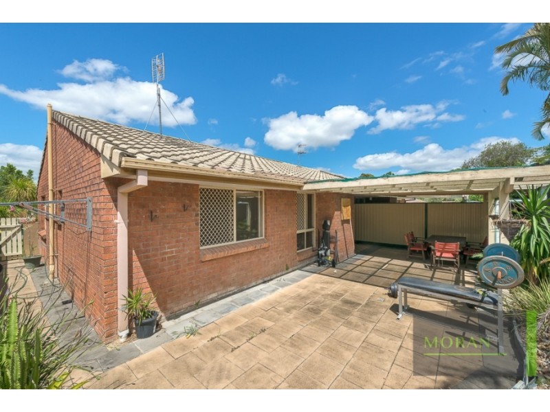1/11 Orkney  Place, Labrador QLD 4215