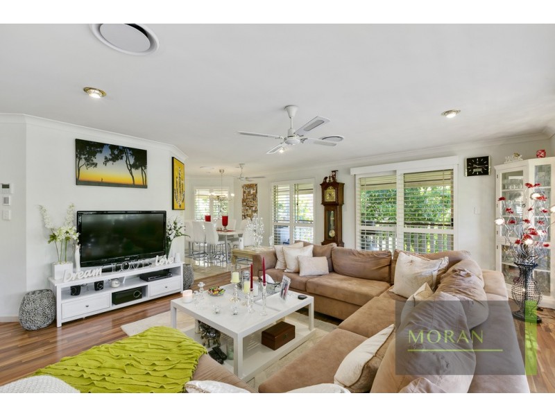 52 Zoeller Drive, Parkwood QLD 4214