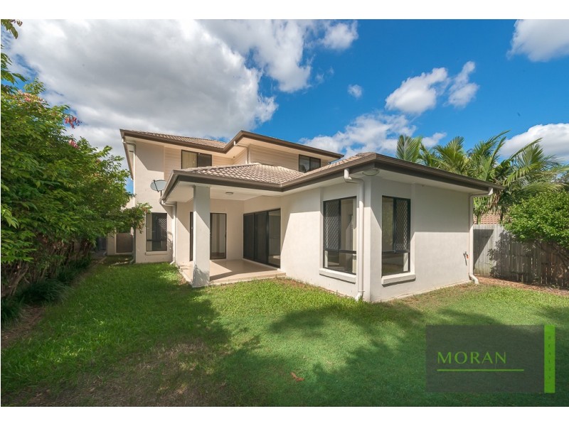 30 Lockwood Place, Molendinar QLD 4214