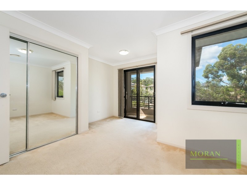 30 Lockwood Place, Molendinar QLD 4214
