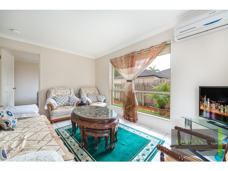 23 Gumleaf Dr, Molendinar QLD 4214