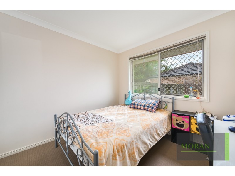 23 Gumleaf Dr, Molendinar QLD 4214