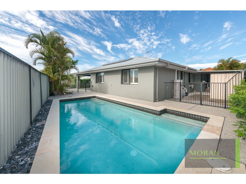 3 Redwood Place, Molendinar QLD 4214