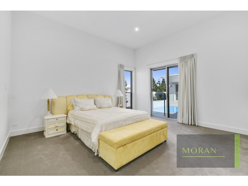 Benowa QLD 4217