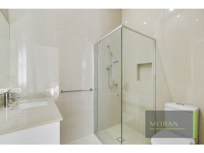 Benowa QLD 4217