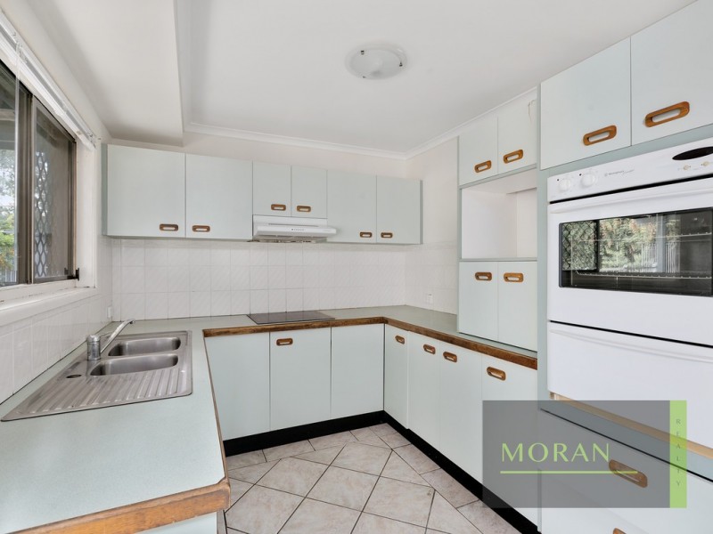23 Yorkshire Crescent, Mount Warren Park QLD 4207