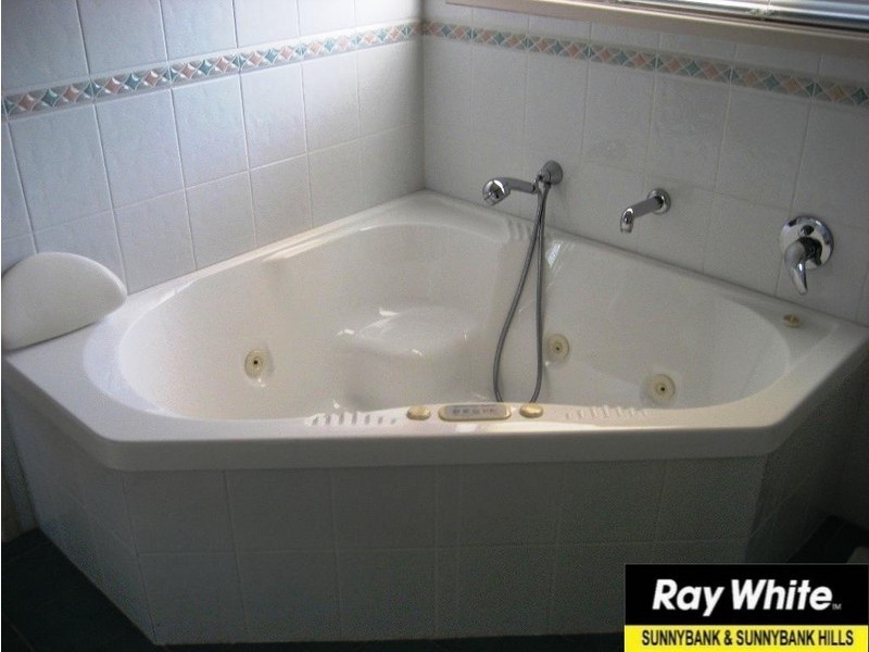 18 Shylock Crescent, Sunnybank Hills QLD 4109