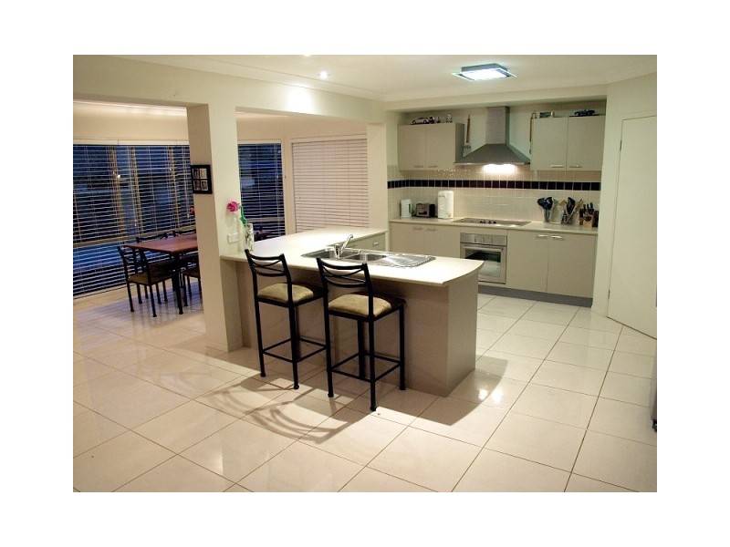 25b Apple Blossom Place, Eight Mile Plains QLD 4113