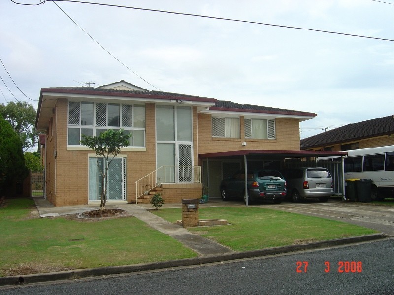 5 Provence Street, Macgregor QLD 4109