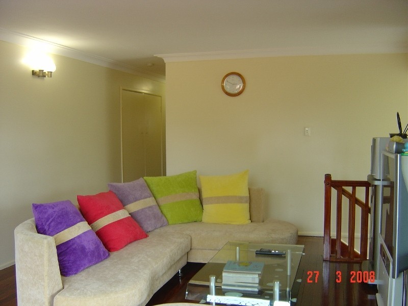 5 Provence Street, Macgregor QLD 4109