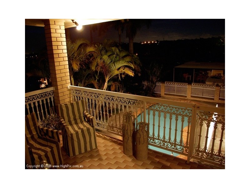 21 Hearnville Street, Robertson QLD 4109