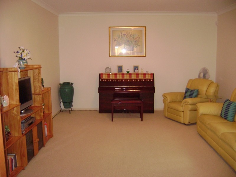 37 Demigre Street, Eight Mile Plains QLD 4113