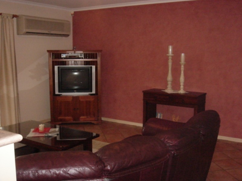 13 Poinciana Place, Eight Mile Plains QLD 4113